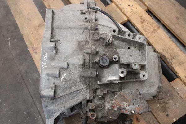 BOITE DE VITESSE MANUEL PEUGEOT 3008 1.6HDI ( 6VITESSES ) - Vue 3